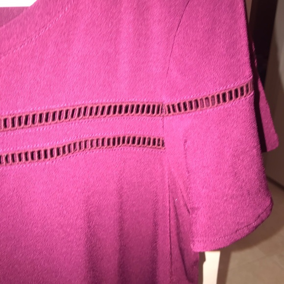 Women's top - Picture 9 of 10